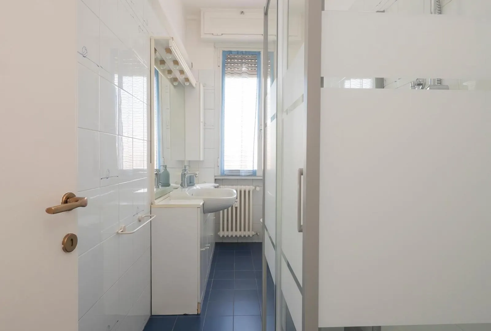 Xenia Apartments - Newly Renovated Apartment Milano