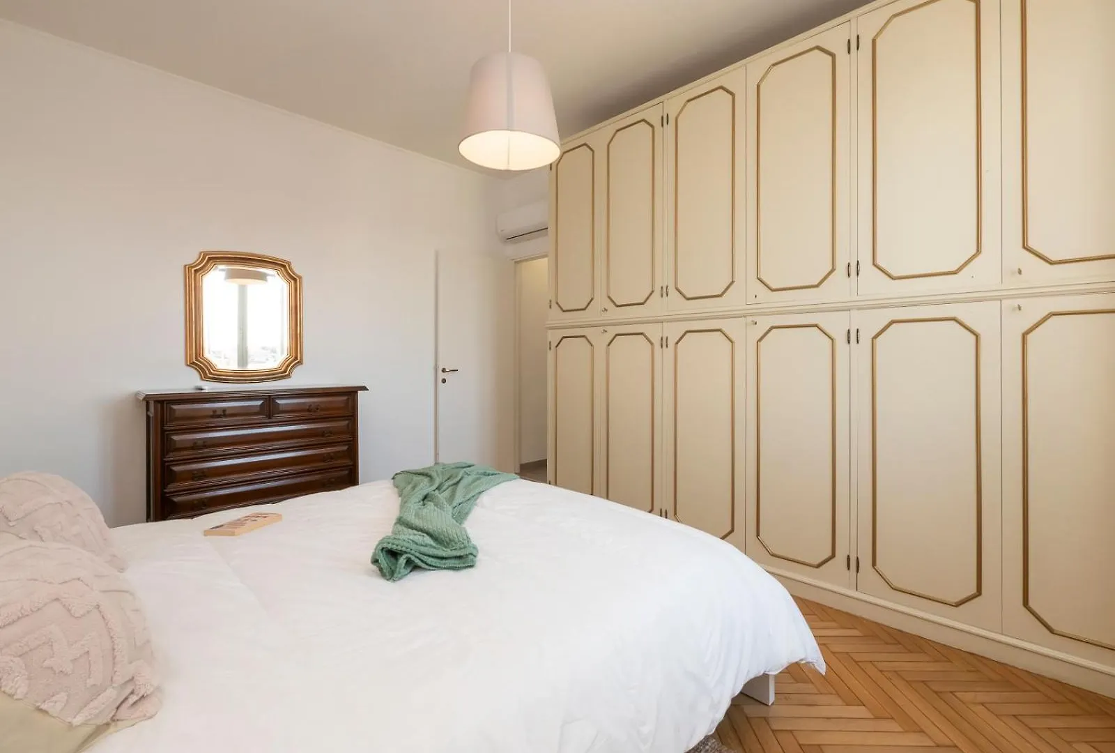 Xenia Apartments - Newly Renovated Apartment Μιλάνο