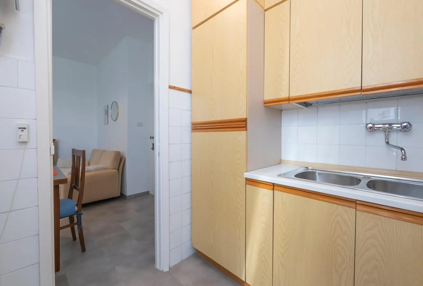 Xenia Apartments - Newly Renovated Apartment Μιλάνο 0*,